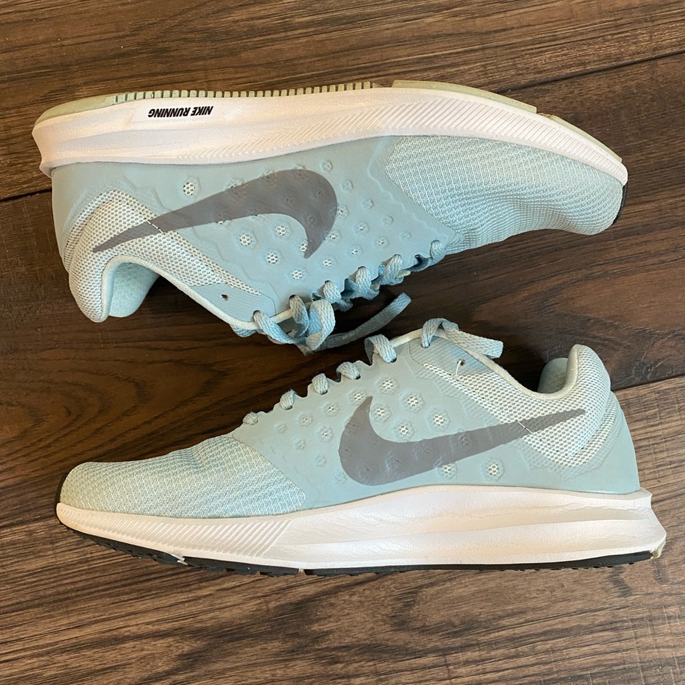 Nike Women’s 6.5 Running Sneakers Light Blue